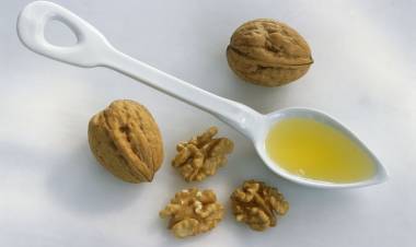 Ceviz Sirkesinin Faydaları Nelerdir? Ceviz Sirkesi Nasıl Yapılır?