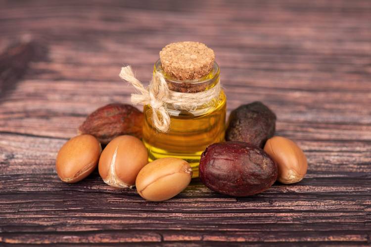 Argan Yağı Nedir? Argan Yağı Faydaları Nelerdir?